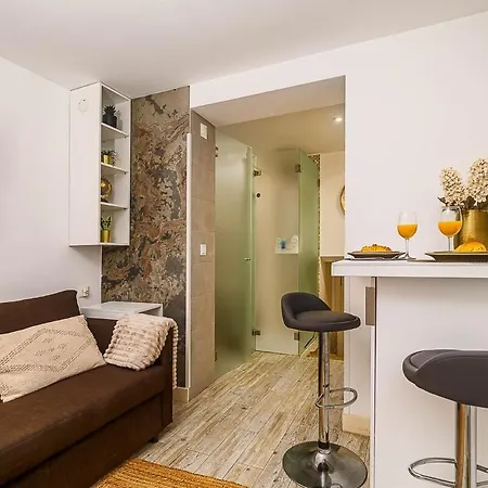 Διαμέρισμα La Petite Maison Stylish By Homeful Homes Lisboa