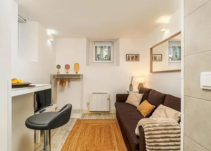 La Petite Maison Stylish By Homeful Homes 아파트