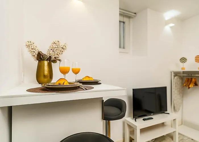 La Petite Maison Stylish By Homeful Homes *