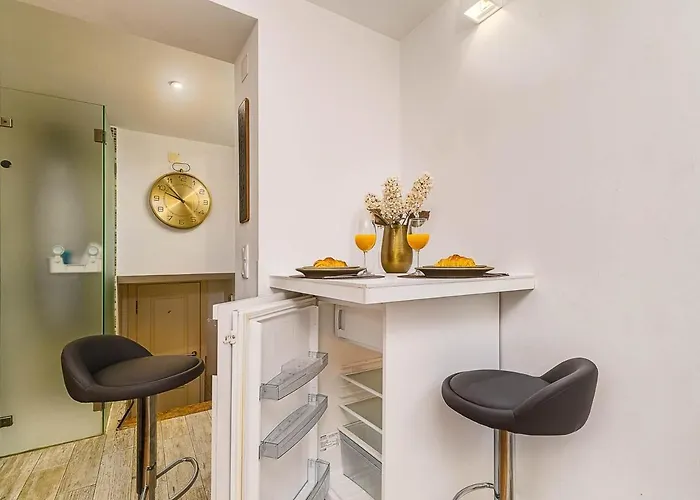 La Petite Maison Stylish By Homeful Homes *