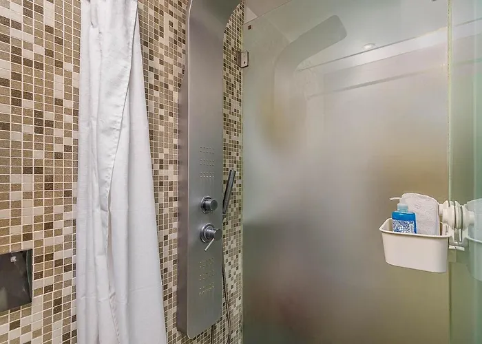 아파트 La Petite Maison Stylish By Homeful Homes