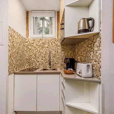 شقة La Petite Maison Stylish By Homeful Homes