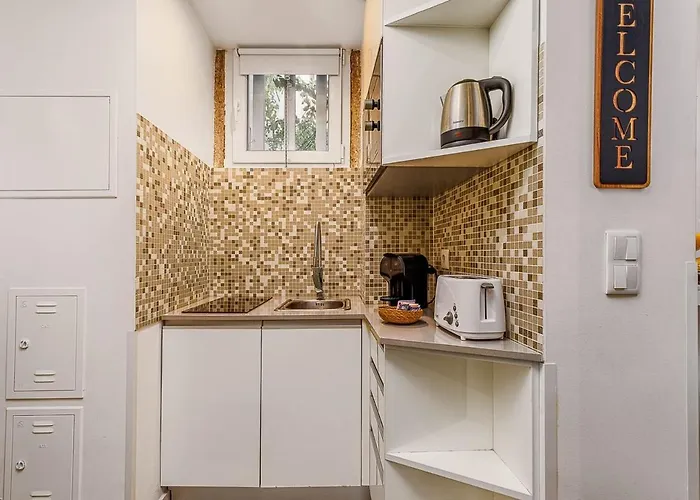 شقة La Petite Maison Stylish By Homeful Homes